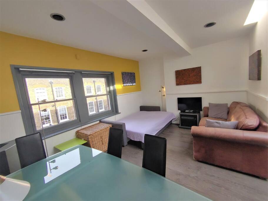 لندن Stylish Apartment Near Carnaby Street, Sleeps 4. المظهر الخارجي الصورة