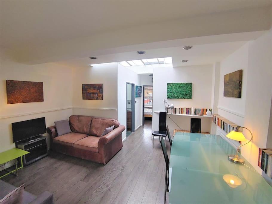 لندن Stylish Apartment Near Carnaby Street, Sleeps 4. المظهر الخارجي الصورة
